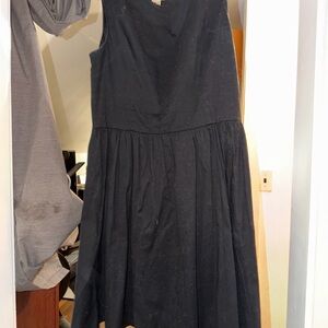 Lindy Bop Classic Black Midi Dress